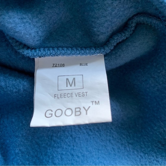 Gooby Fleece Vest, Small Dog Pullover Fleece Jacket with Leash Ring - Picture 7 of 7
